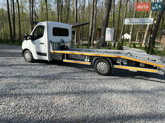 Белый Рено Мастер, объемом двигателя 2.3 л и пробегом 38 тыс. км за 14999 $, фото 17 на Automoto.ua