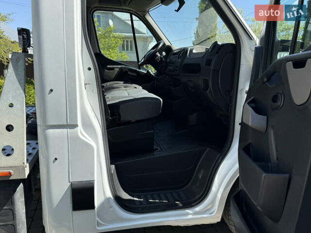 Білий Рено Мастєр, об'ємом двигуна 2.3 л та пробігом 200 тис. км за 12950 $, фото 24 на Automoto.ua