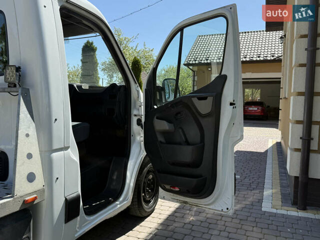 Білий Рено Мастєр, об'ємом двигуна 2.3 л та пробігом 200 тис. км за 12950 $, фото 22 на Automoto.ua