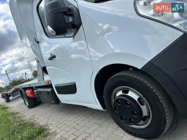 Белый Рено Мастер, объемом двигателя 2.3 л и пробегом 146 тыс. км за 30000 $, фото 21 на Automoto.ua