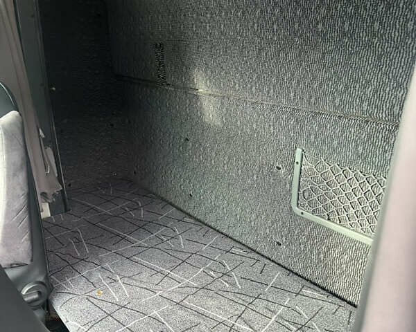 Белый Рено Мастер, объемом двигателя 2.3 л и пробегом 540 тыс. км за 14300 $, фото 10 на Automoto.ua