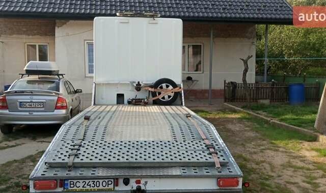 Белый Рено Мастер, объемом двигателя 2.3 л и пробегом 493 тыс. км за 12999 $, фото 2 на Automoto.ua