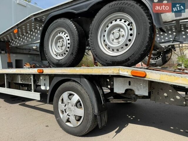 Белый Рено Мастер, объемом двигателя 2.3 л и пробегом 512 тыс. км за 19900 $, фото 5 на Automoto.ua