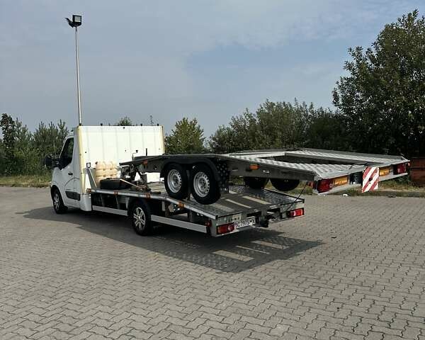 Белый Рено Мастер, объемом двигателя 2.3 л и пробегом 670 тыс. км за 17500 $, фото 4 на Automoto.ua