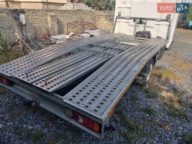 Белый Рено Мастер, объемом двигателя 2.3 л и пробегом 480 тыс. км за 16800 $, фото 3 на Automoto.ua