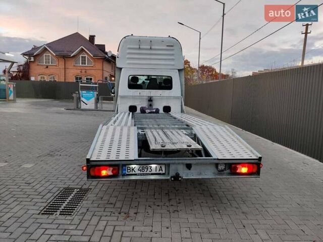 Білий Рено Мастєр, об'ємом двигуна 2.3 л та пробігом 420 тис. км за 17000 $, фото 4 на Automoto.ua