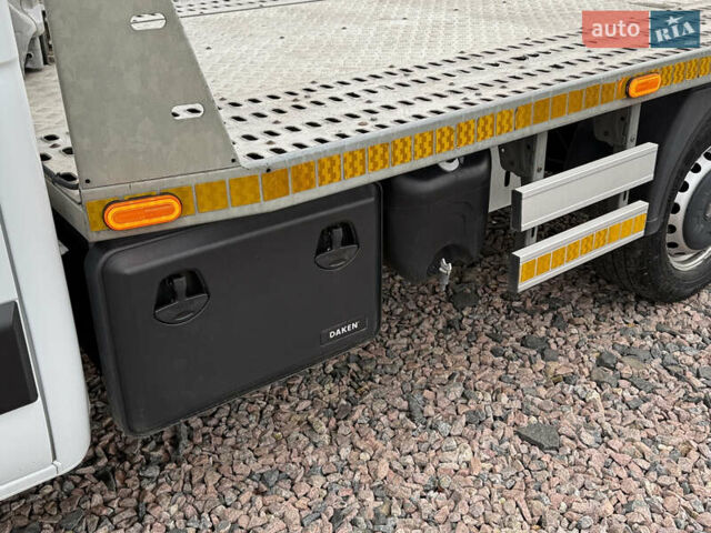 Белый Рено Мастер, объемом двигателя 2.3 л и пробегом 399 тыс. км за 18600 $, фото 27 на Automoto.ua