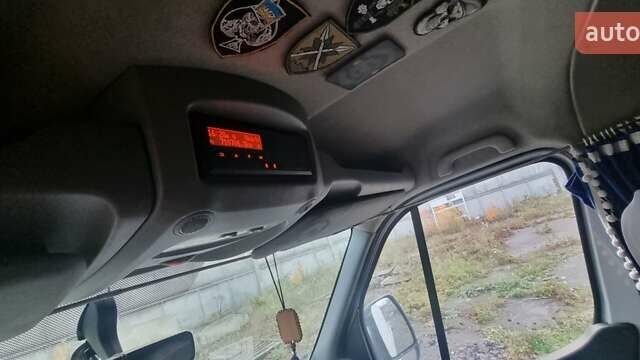 Рено Мастер 2016 в Ровно на Automoto.ua Белый Рено Мастер, объемом двигателя 2.3 л и пробегом 723 тыс. км за 16000 $, фото 7 на Automoto.ua