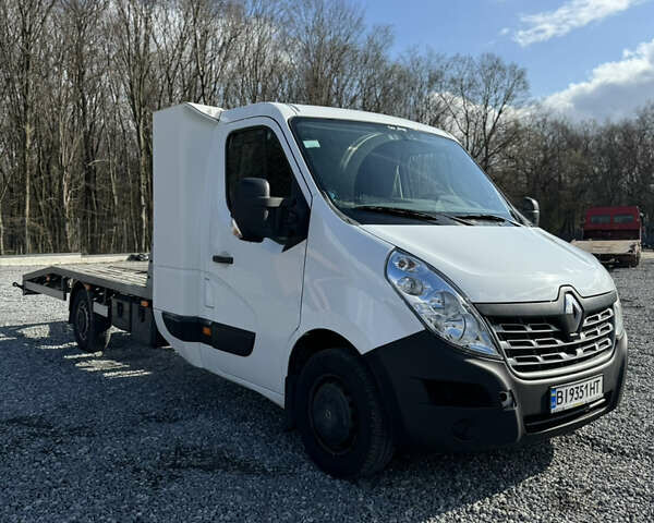 Белый Рено Мастер, объемом двигателя 2.3 л и пробегом 429 тыс. км за 15500 $, фото 2 на Automoto.ua