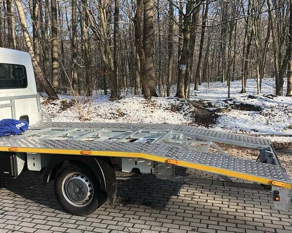 Белый Рено Мастер, объемом двигателя 2.3 л и пробегом 211 тыс. км за 22500 $, фото 34 на Automoto.ua