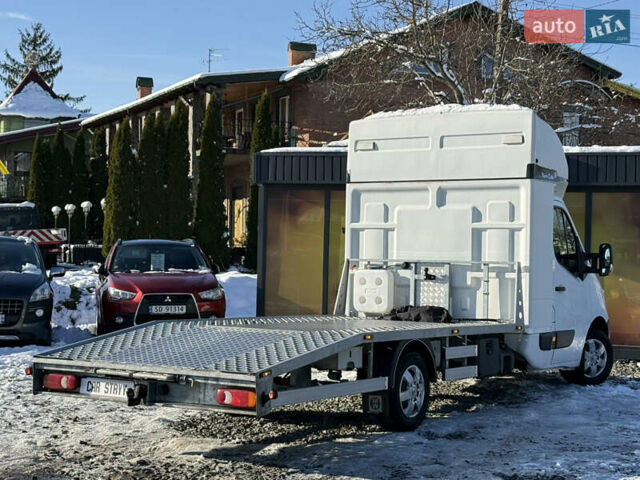 Белый Рено Мастер, объемом двигателя 2.3 л и пробегом 244 тыс. км за 17999 $, фото 1 на Automoto.ua