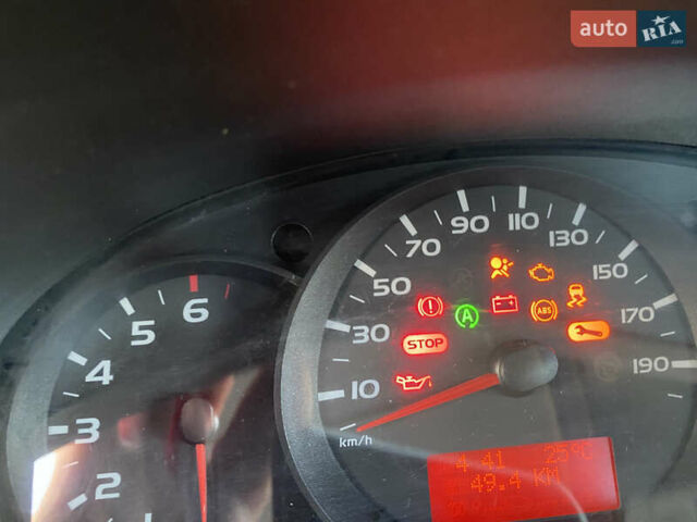 Білий Рено Мастєр, об'ємом двигуна 0 л та пробігом 182 тис. км за 25000 $, фото 12 на Automoto.ua