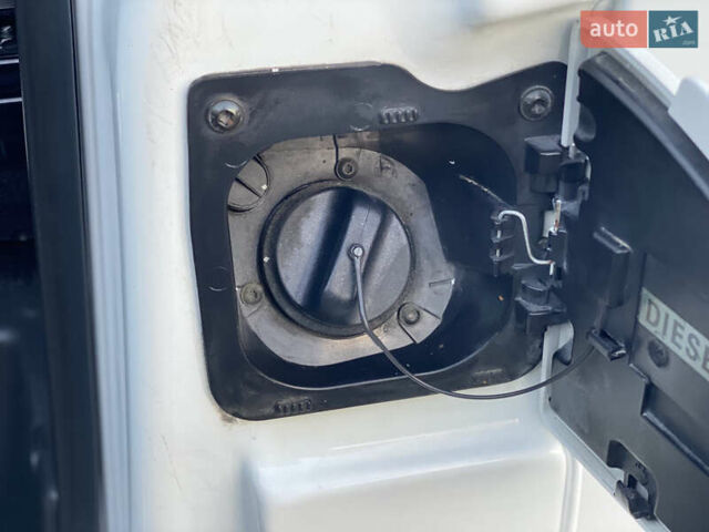 Білий Рено Мастєр, об'ємом двигуна 0 л та пробігом 182 тис. км за 25000 $, фото 62 на Automoto.ua