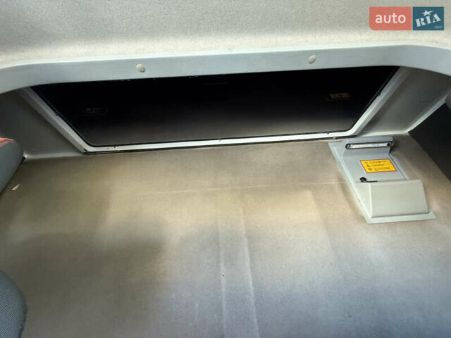 Белый Рено Мастер, объемом двигателя 2.3 л и пробегом 244 тыс. км за 17999 $, фото 21 на Automoto.ua