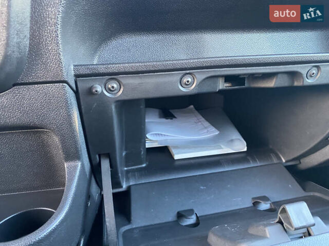 Білий Рено Мастєр, об'ємом двигуна 0 л та пробігом 182 тис. км за 25000 $, фото 21 на Automoto.ua