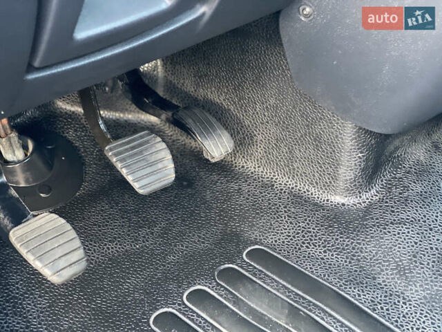 Білий Рено Мастєр, об'ємом двигуна 0 л та пробігом 182 тис. км за 25000 $, фото 66 на Automoto.ua