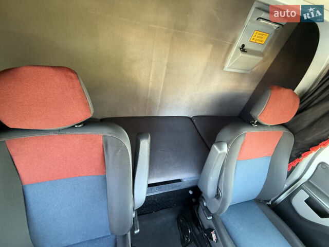 Белый Рено Мастер, объемом двигателя 2.3 л и пробегом 244 тыс. км за 17999 $, фото 18 на Automoto.ua