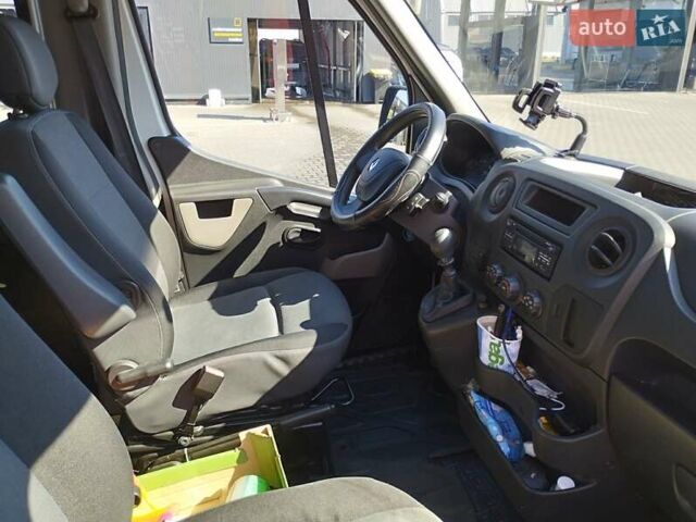 Білий Рено Мастєр, об'ємом двигуна 2.3 л та пробігом 166 тис. км за 28600 $, фото 7 на Automoto.ua