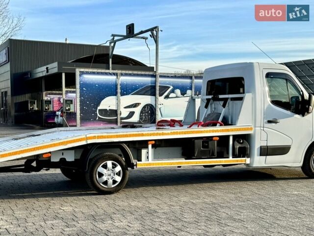 Белый Рено Мастер, объемом двигателя 2.3 л и пробегом 318 тыс. км за 18632 $, фото 11 на Automoto.ua