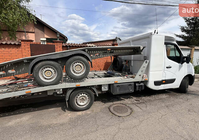 Белый Рено Мастер, объемом двигателя 2.3 л и пробегом 670 тыс. км за 16100 $, фото 16 на Automoto.ua