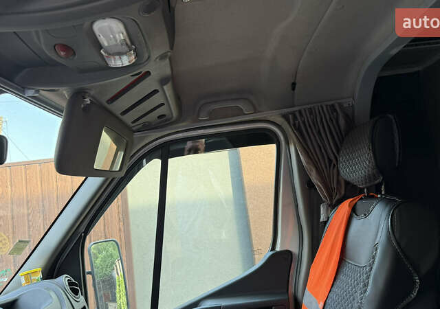 Білий Рено Мастєр, об'ємом двигуна 2.3 л та пробігом 670 тис. км за 16999 $, фото 10 на Automoto.ua
