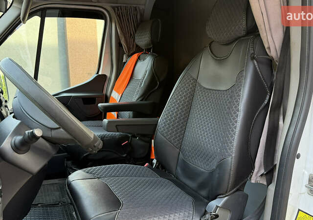 Белый Рено Мастер, объемом двигателя 2.3 л и пробегом 670 тыс. км за 16100 $, фото 11 на Automoto.ua