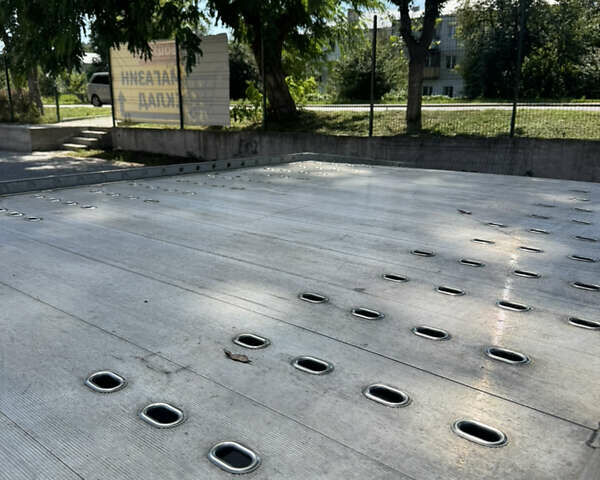 Белый Рено Мастер, объемом двигателя 2.3 л и пробегом 300 тыс. км за 21000 $, фото 26 на Automoto.ua