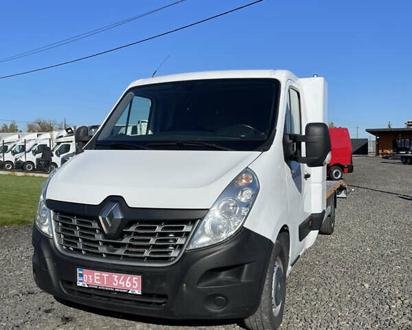 Белый Рено Мастер, объемом двигателя 2.3 л и пробегом 183 тыс. км за 18999 $, фото 1 на Automoto.ua