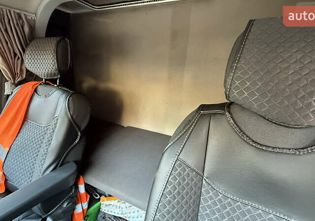 Белый Рено Мастер, объемом двигателя 2.3 л и пробегом 670 тыс. км за 16100 $, фото 8 на Automoto.ua