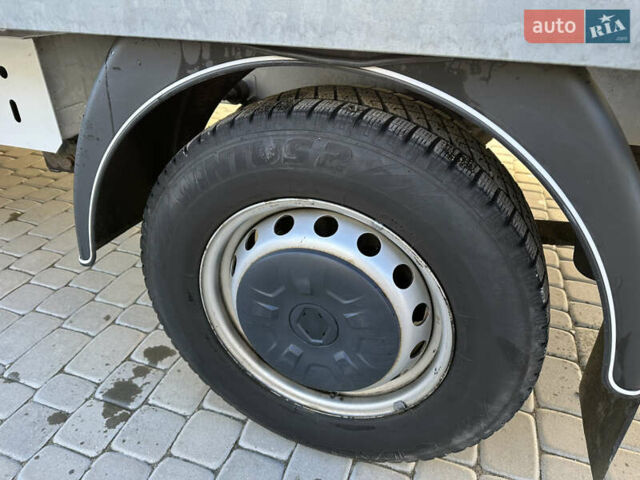 Белый Рено Мастер, объемом двигателя 2.3 л и пробегом 290 тыс. км за 19000 $, фото 9 на Automoto.ua