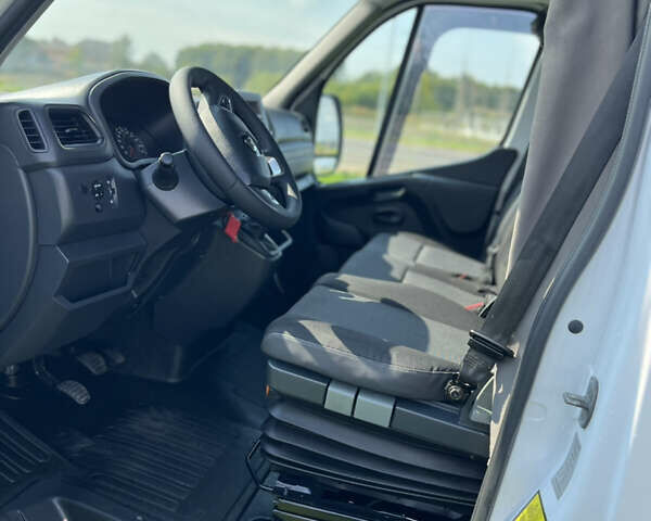 Білий Рено Мастєр, об'ємом двигуна 2.3 л та пробігом 180 тис. км за 21500 $, фото 15 на Automoto.ua