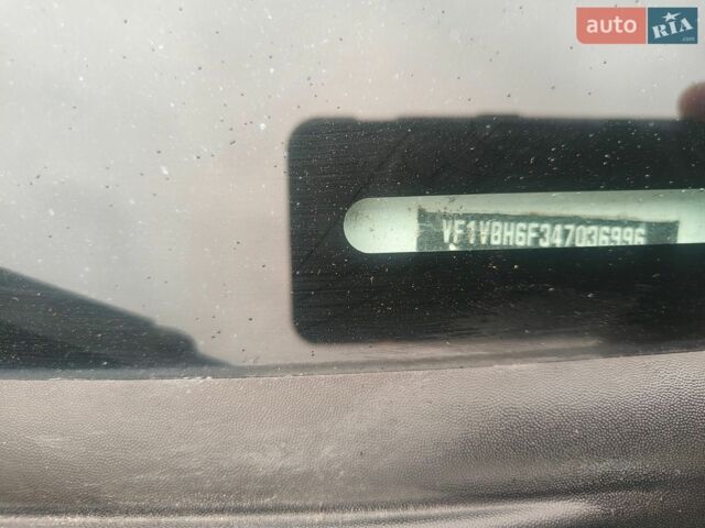 Білий Рено Мастєр, об'ємом двигуна 2.3 л та пробігом 150 тис. км за 15800 $, фото 1 на Automoto.ua