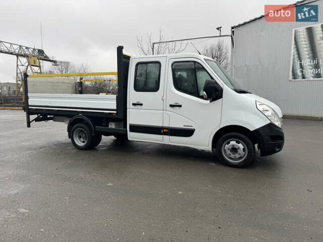 Белый Рено Мастер, объемом двигателя 2.3 л и пробегом 265 тыс. км за 15350 $, фото 51 на Automoto.ua