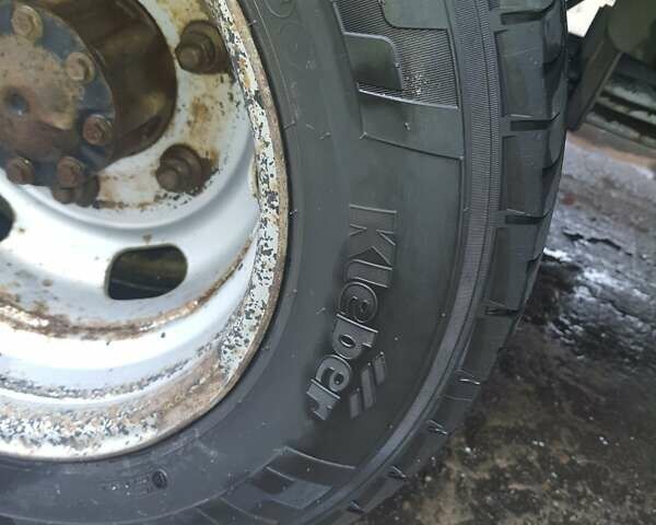 Білий Рено Мастєр, об'ємом двигуна 2.5 л та пробігом 380 тис. км за 16000 $, фото 3 на Automoto.ua