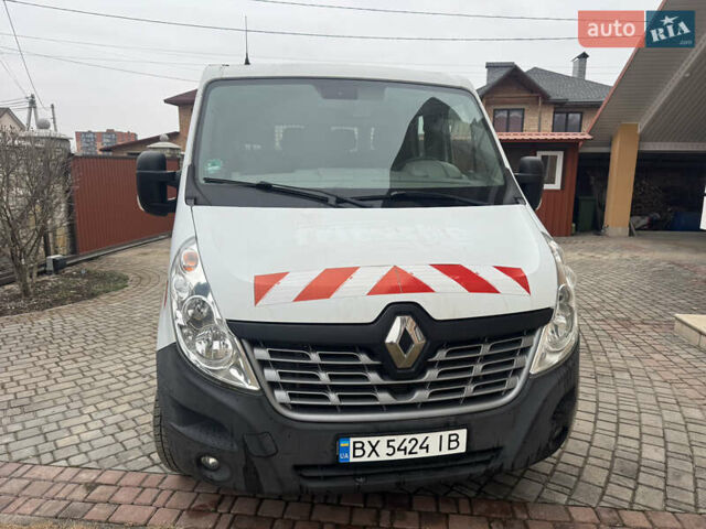 Рено Мастер 2015 в Каменце-Подольском на Automoto.ua Белый Рено Мастер, объемом двигателя 2.3 л и пробегом 220 тыс. км за 19900 $, фото 1 на Automoto.ua