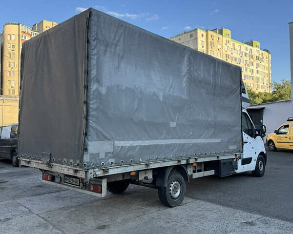 Белый Рено Мастер, объемом двигателя 2.3 л и пробегом 550 тыс. км за 12900 $, фото 4 на Automoto.ua