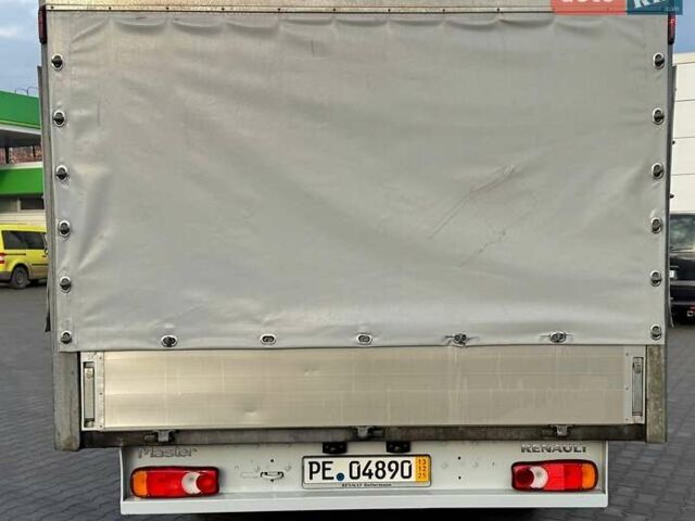 Белый Рено Мастер, объемом двигателя 2.3 л и пробегом 241 тыс. км за 21500 $, фото 13 на Automoto.ua