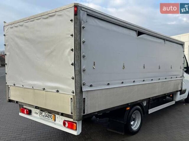 Белый Рено Мастер, объемом двигателя 2.3 л и пробегом 241 тыс. км за 21500 $, фото 14 на Automoto.ua