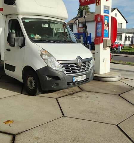 Рено Мастер 2017 в Шепетовке на Automoto.ua Белый Рено Мастер, объемом двигателя 2.3 л и пробегом 565 тыс. км за 14999 $, фото 9 на Automoto.ua