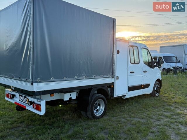 Белый Рено Мастер, объемом двигателя 2.3 л и пробегом 260 тыс. км за 21950 $, фото 11 на Automoto.ua