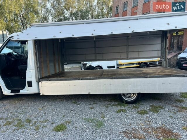 Белый Рено Мастер, объемом двигателя 2.3 л и пробегом 225 тыс. км за 21500 $, фото 19 на Automoto.ua