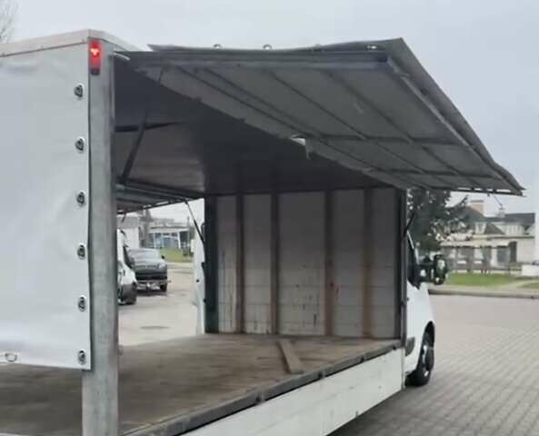 Белый Рено Мастер, объемом двигателя 0 л и пробегом 241 тыс. км за 21800 $, фото 10 на Automoto.ua