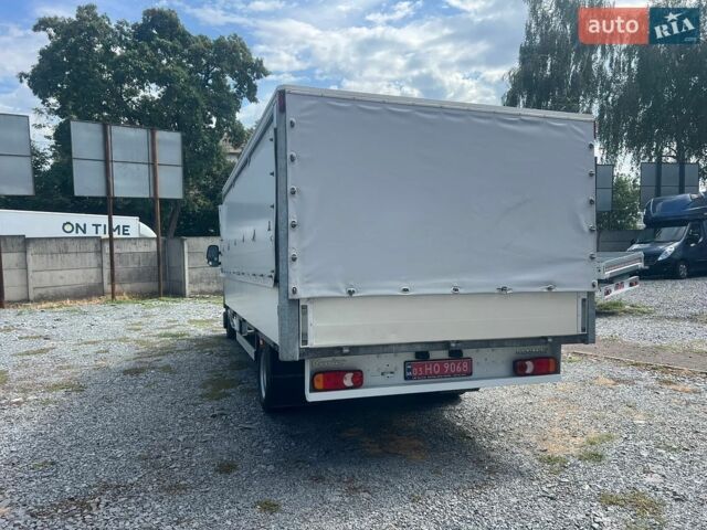 Белый Рено Мастер, объемом двигателя 2.3 л и пробегом 225 тыс. км за 21500 $, фото 12 на Automoto.ua