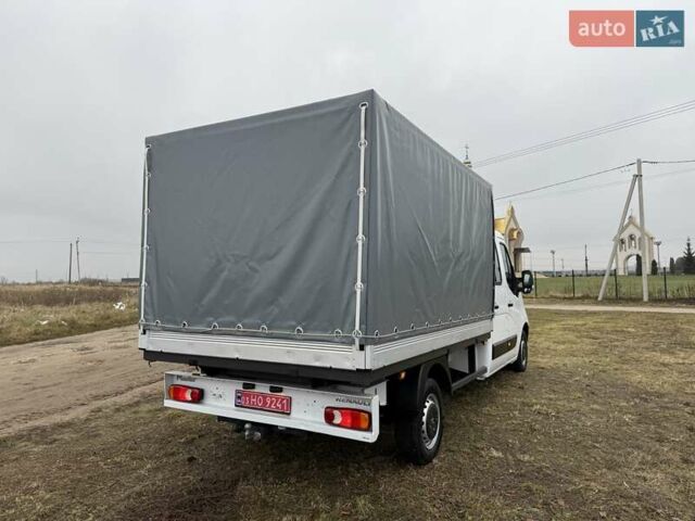 Белый Рено Мастер, объемом двигателя 2.3 л и пробегом 69 тыс. км за 23999 $, фото 7 на Automoto.ua