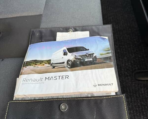 Білий Рено Мастєр, об'ємом двигуна 2.3 л та пробігом 225 тис. км за 22499 $, фото 32 на Automoto.ua