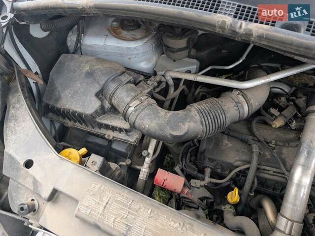 Белый Рено Мастер, объемом двигателя 2.3 л и пробегом 178 тыс. км за 19850 $, фото 24 на Automoto.ua