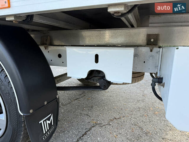 Белый Рено Мастер, объемом двигателя 0 л и пробегом 239 тыс. км за 23200 $, фото 21 на Automoto.ua