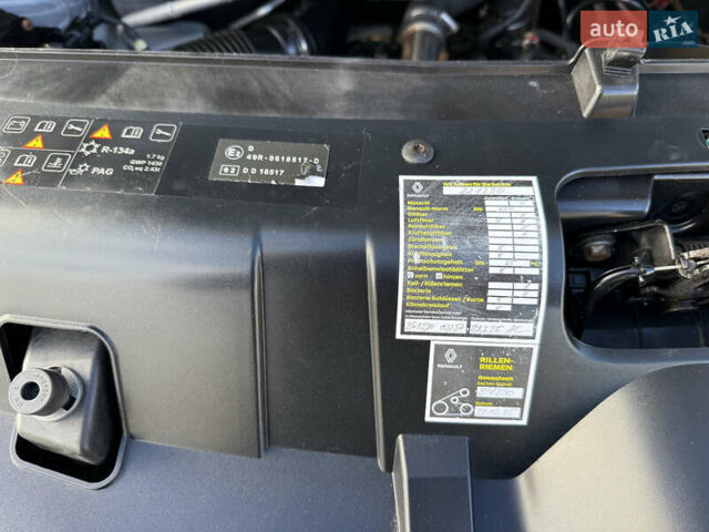 Белый Рено Мастер, объемом двигателя 0 л и пробегом 239 тыс. км за 23200 $, фото 64 на Automoto.ua