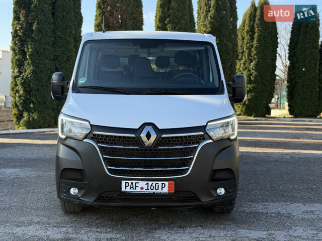 Белый Рено Мастер, объемом двигателя 0 л и пробегом 239 тыс. км за 23200 $, фото 8 на Automoto.ua