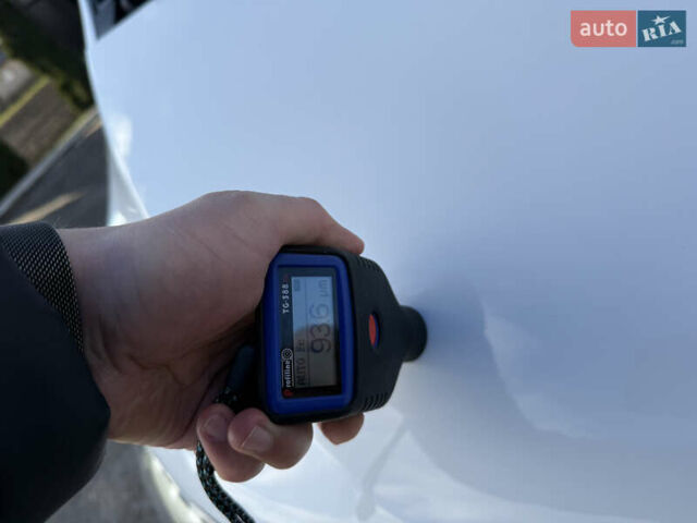 Белый Рено Мастер, объемом двигателя 0 л и пробегом 239 тыс. км за 23200 $, фото 73 на Automoto.ua